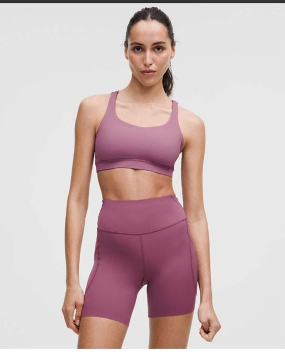 Lululemon Energy Bra 4 Mystic Purple B D Cup Yoga Athleisure Pilates Workout Gym